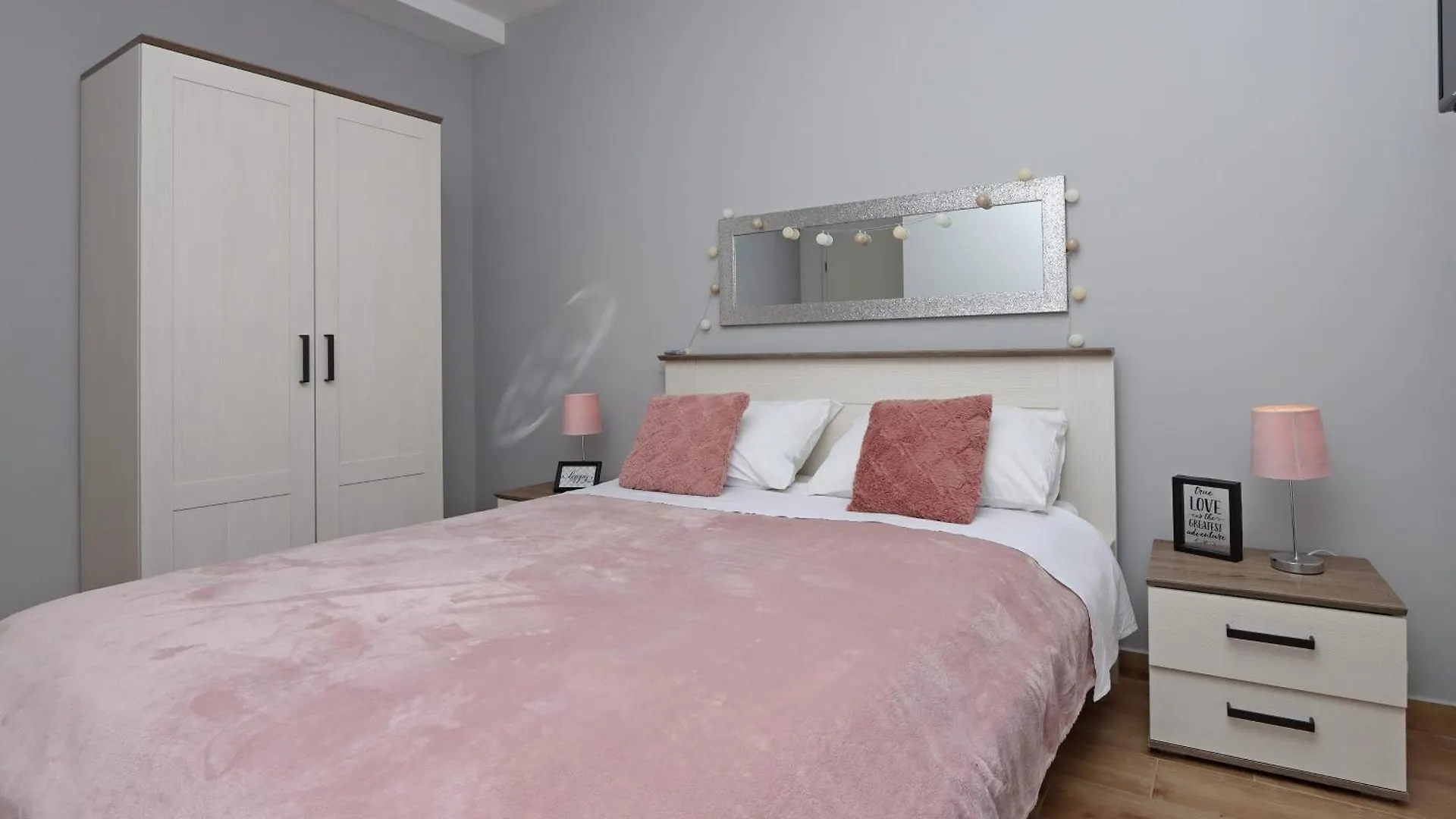 Seaside Apartments With A Swimming Pool Pag - 6412 Pag Town