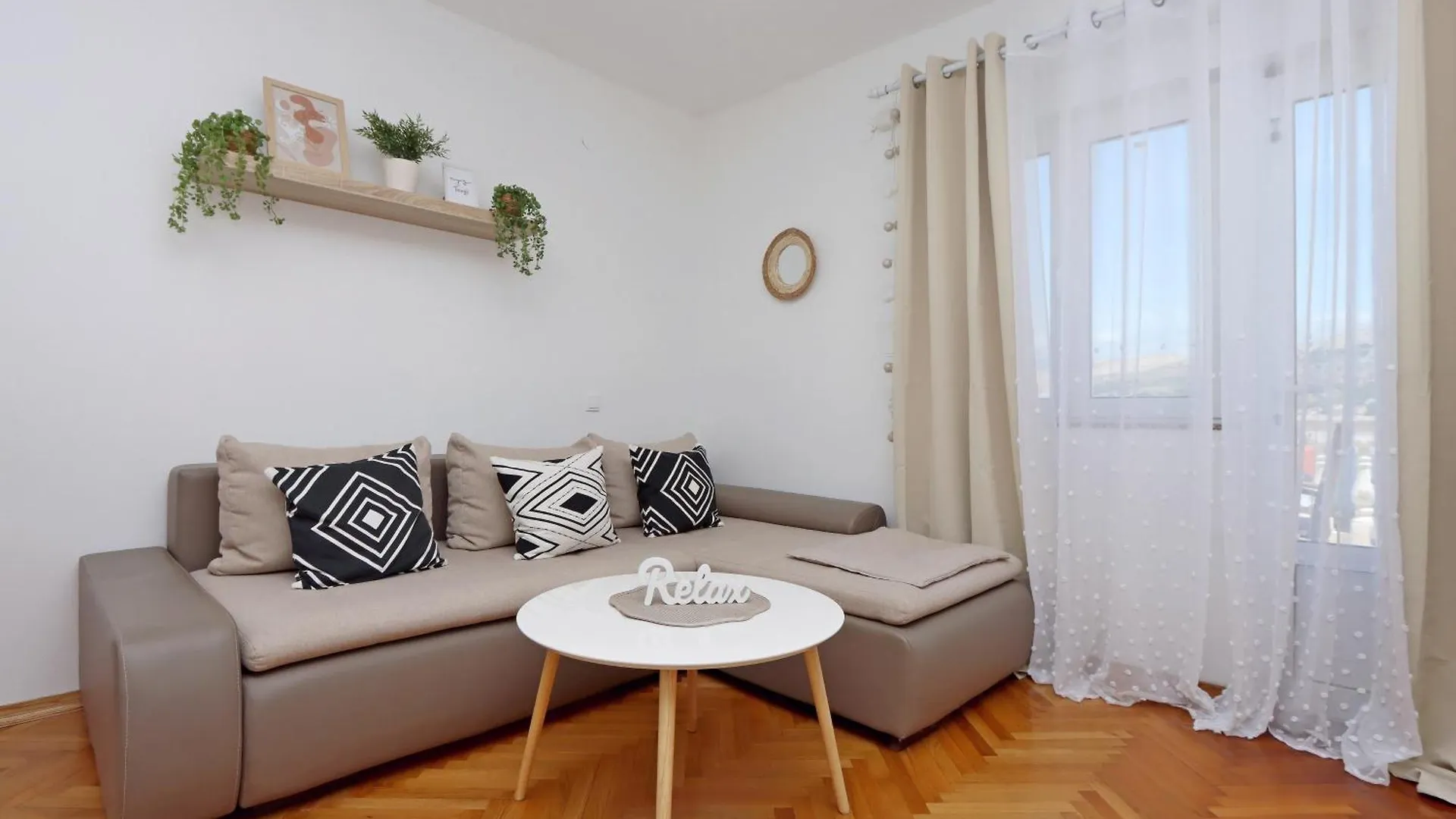 Seaside Apartments With A Swimming Pool Pag - 6412 Pag Town