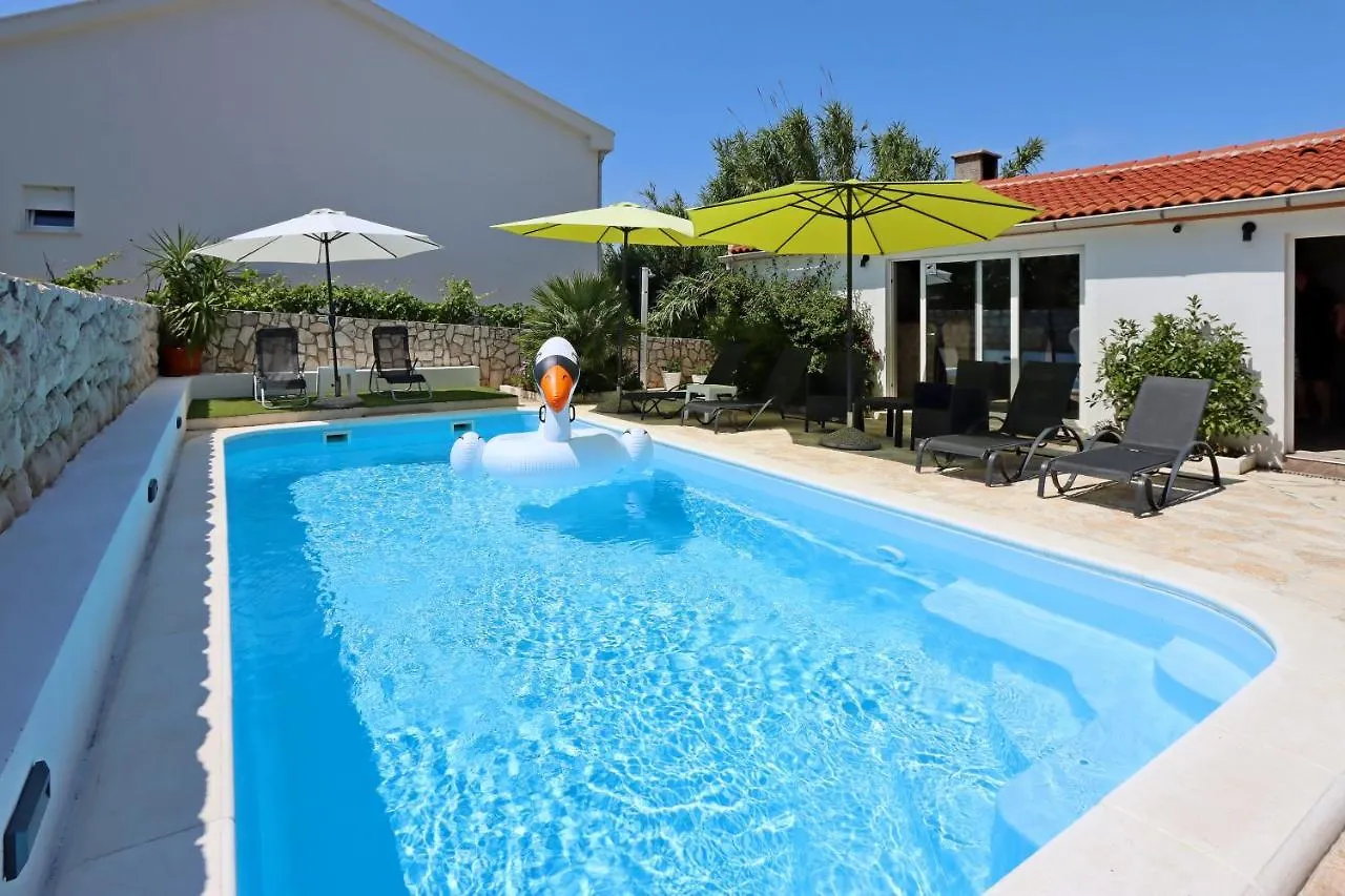 Seaside Apartments With A Swimming Pool Pag - 6412 Pag Town 0*,