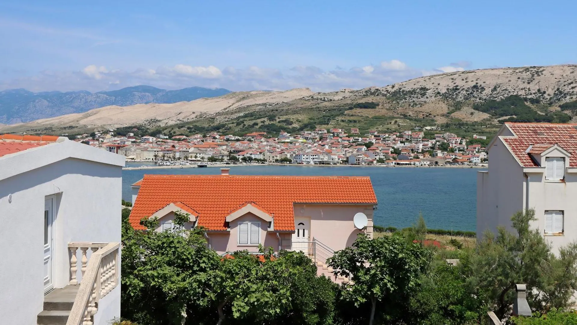 Seaside Apartments With A Swimming Pool Pag - 6412 Pag Town Horvátország
